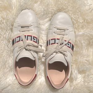 Gucci Ace Jacquard Logo Stripe Strap Low Top Sneakers
